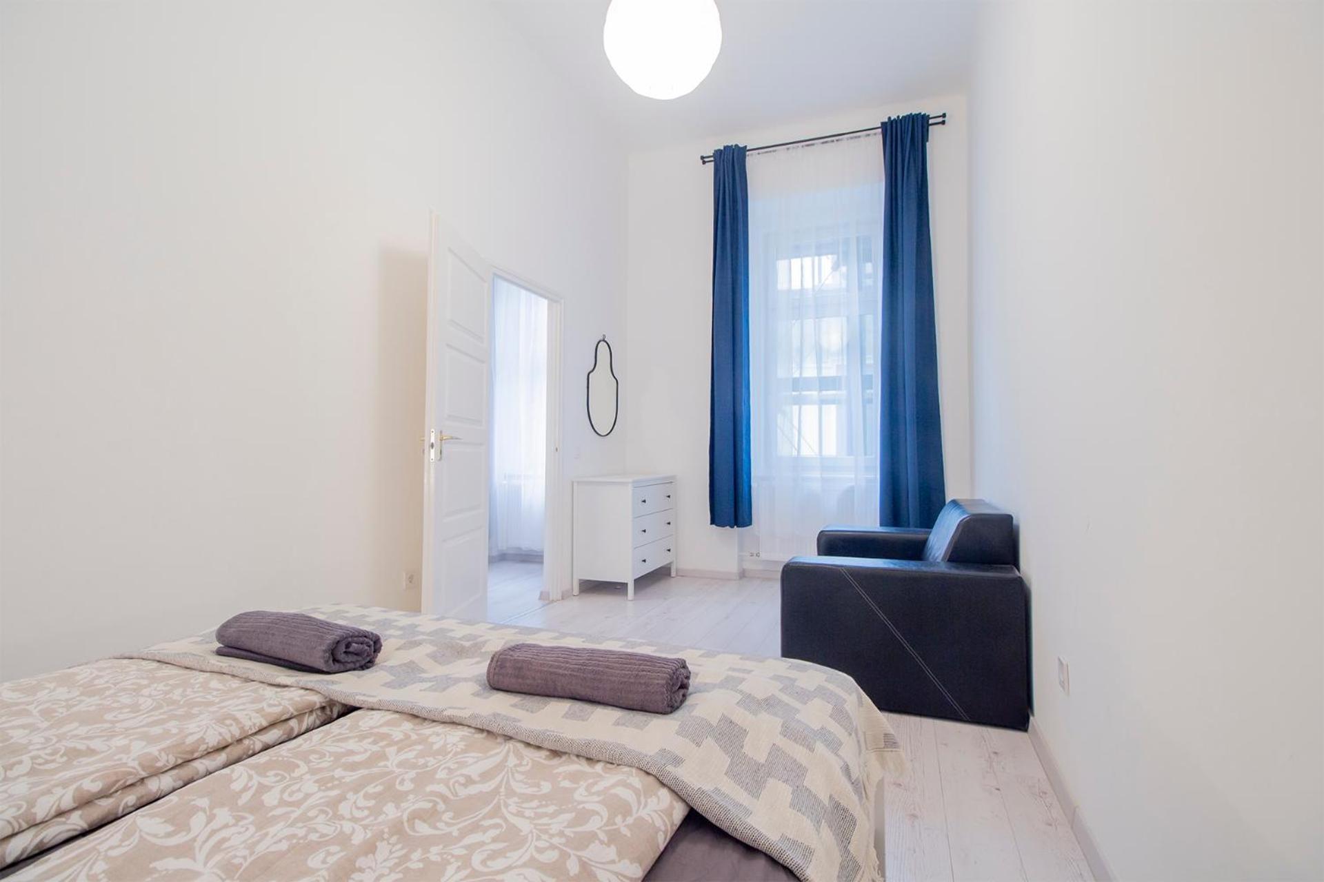 Kalvin 2Bdr Apartment With Ac Budapest Exterior photo